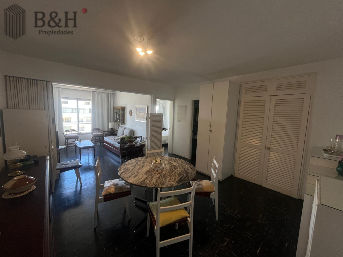 Apartamento ID.7470 - Apartamento en Venta de 1 dormitorio en Península , Punta del este , Santos Dumont  