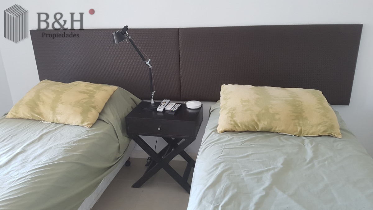 Apartamento ID.7334 - Apartamento de 4 dormitorios en Punta del este , Torre imperiale . Playa brava 