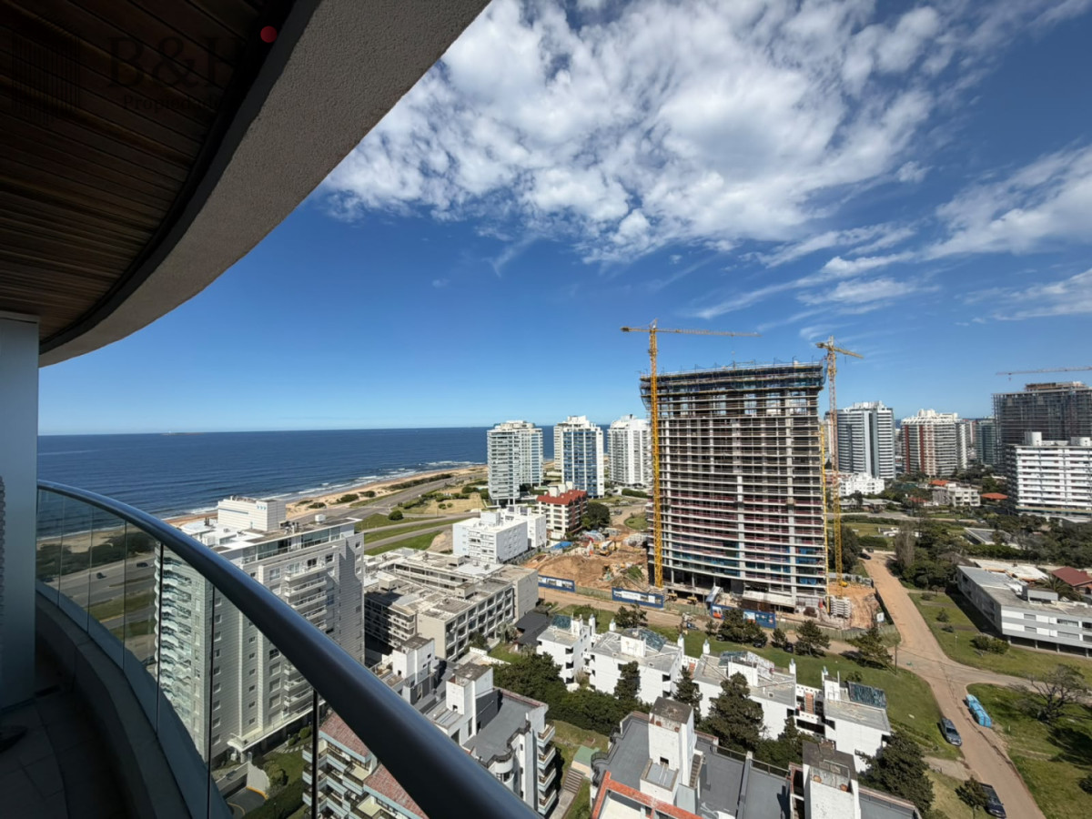 Apartamento ID.7101 - Apartamento en venta de 2 dormitorios en Playa brava , Punta del este 