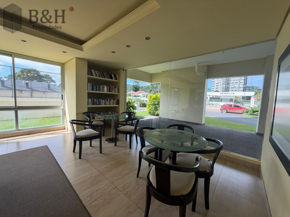 Apartamento ID.7252 - Apartamento en alquiler de 1 dormitorio en Punta del este , Edificio Doce Lunas 