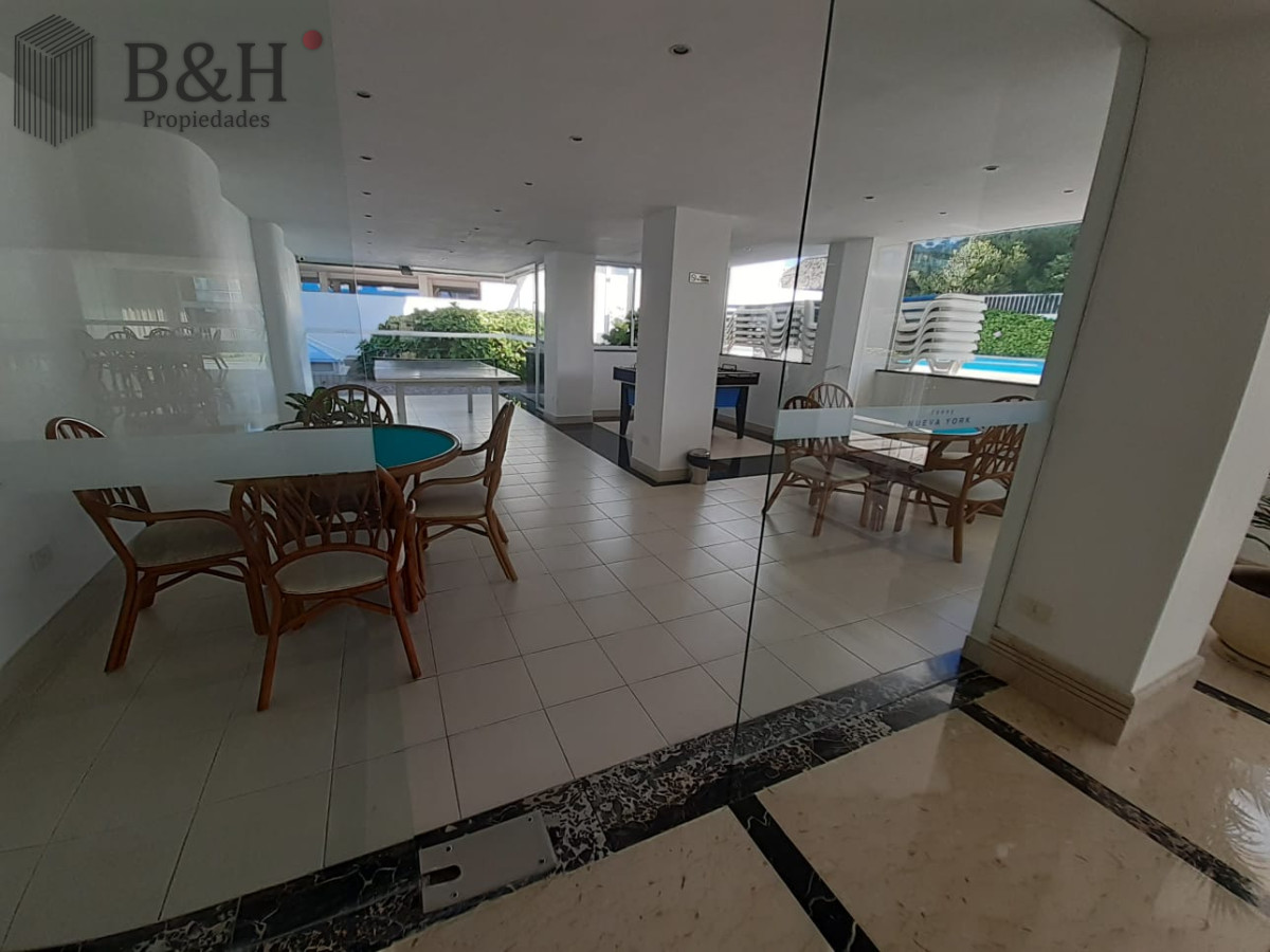 Apartamento ID.6755 - Apartamento en venta de 3 dormitorios en Punta del este , Playa brava , 