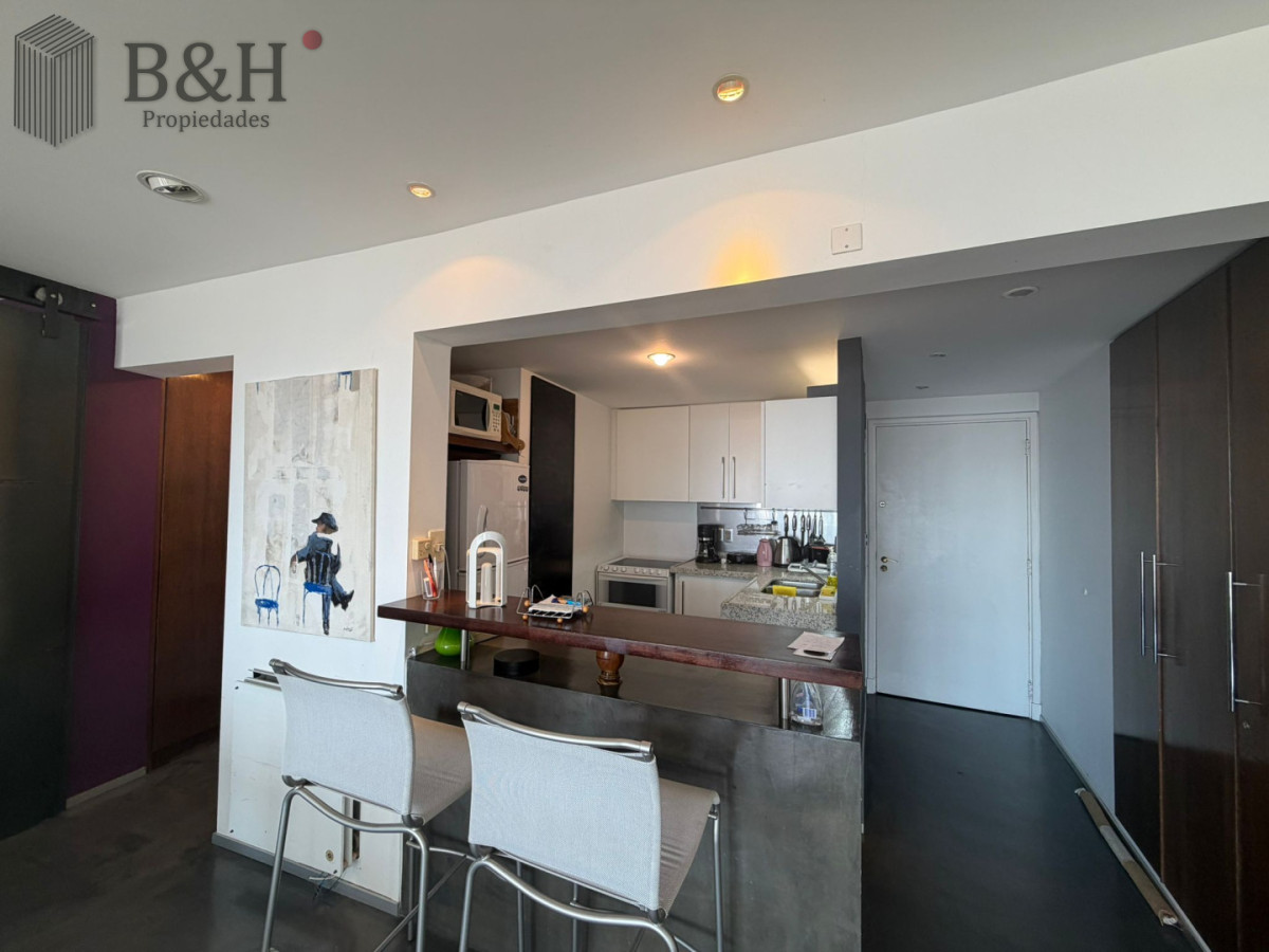 Apartamento ID.7433 - Apartamento en venta de 1 dormitorios en Punta del este , Península 