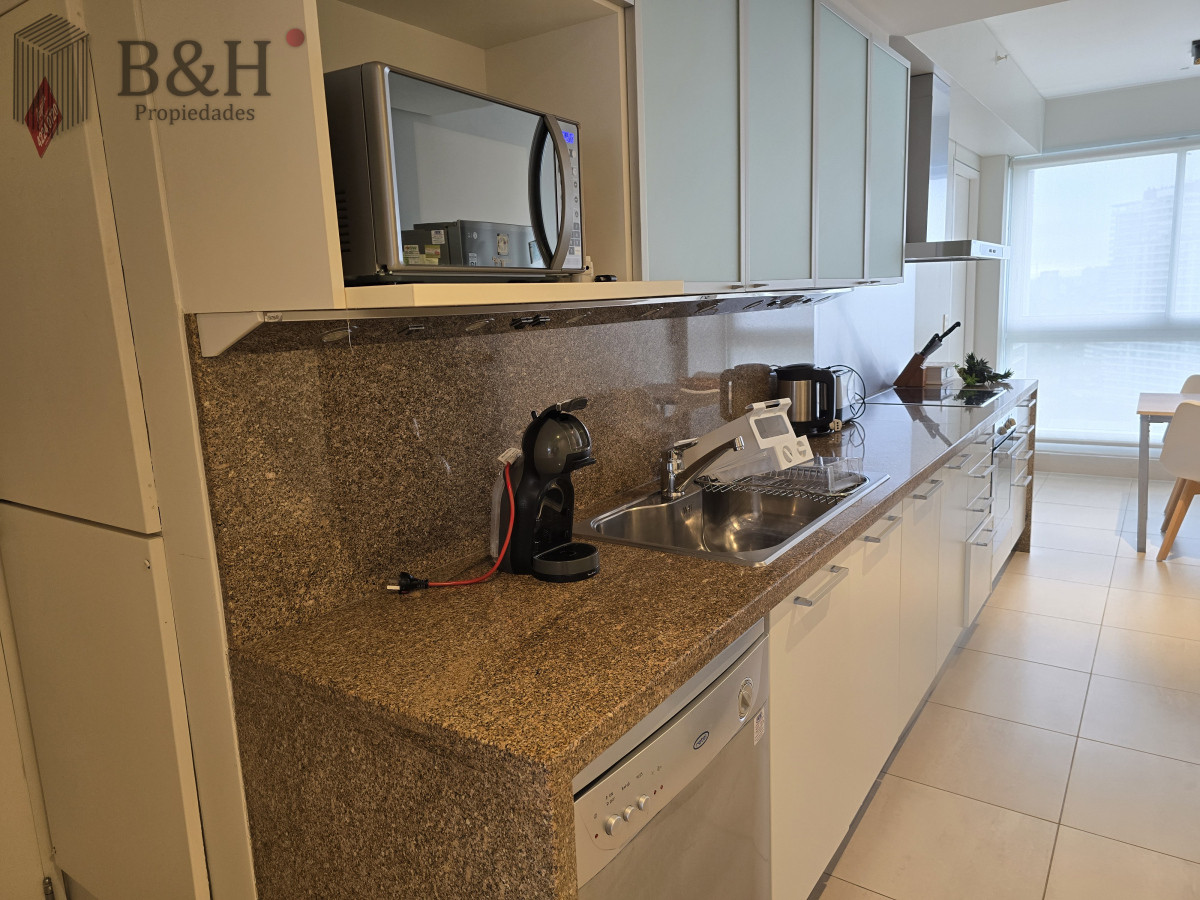 Apartamento ID.5531 - Premiun sobre playa brava.