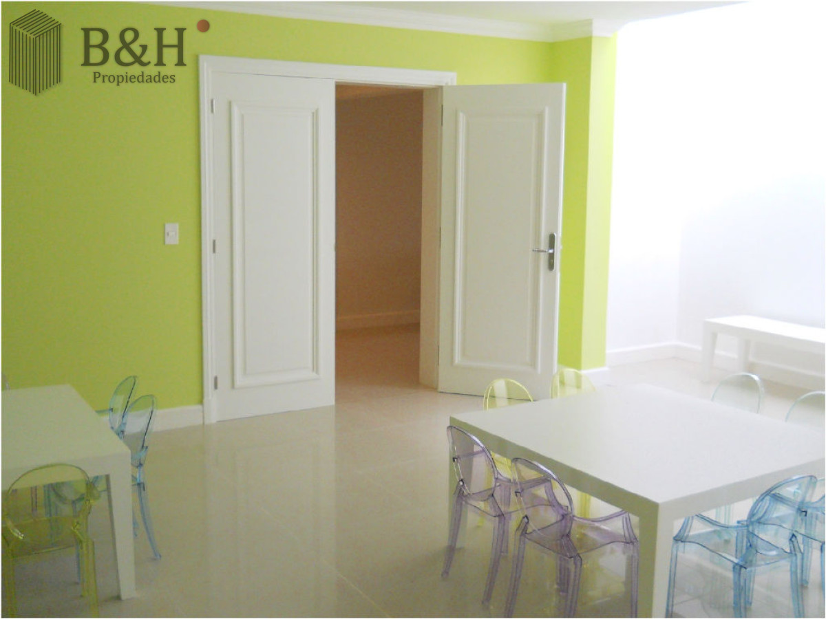 Apartamento ID.3653 - Brava, 3 dormitorios y dependencia