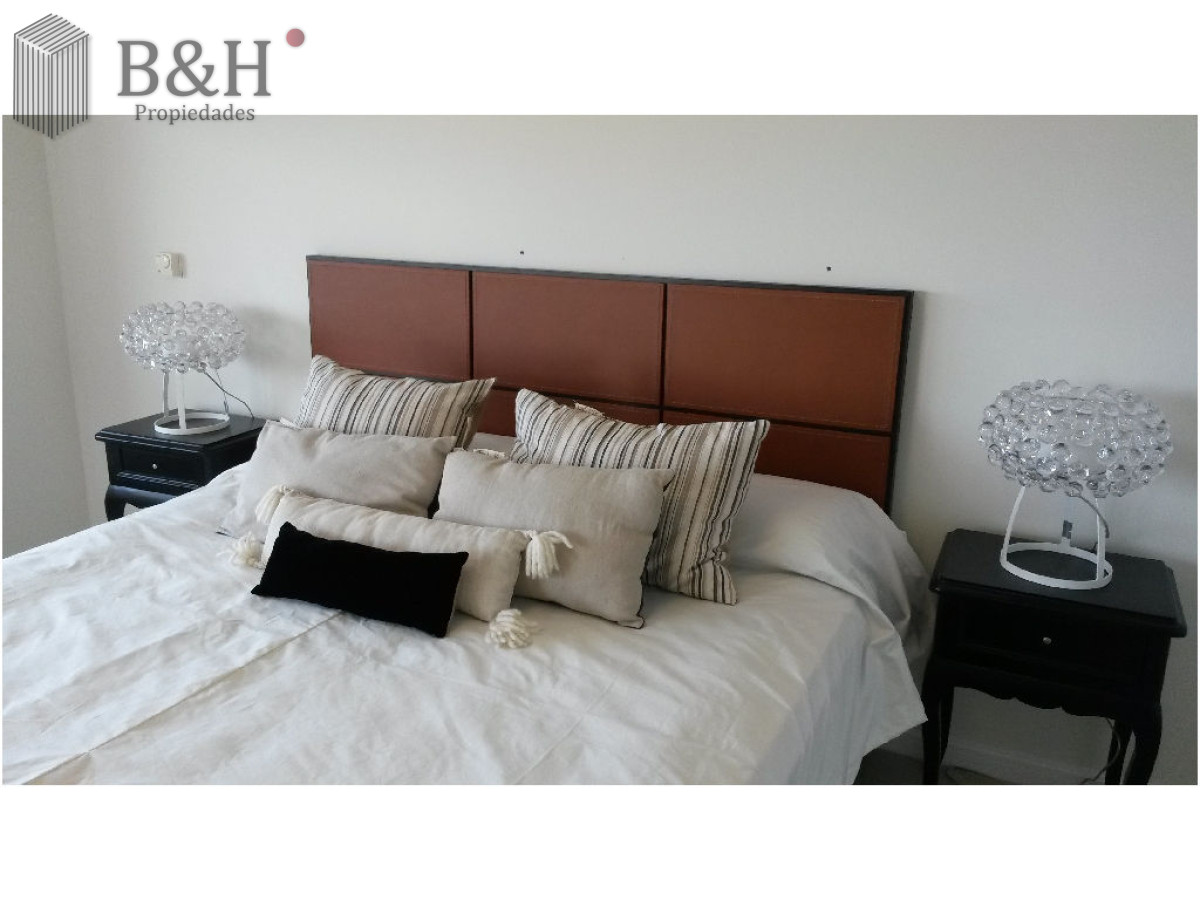 Apartamento ID.7334 - Apartamento de 4 dormitorios en Punta del este , Torre imperiale . Playa brava 