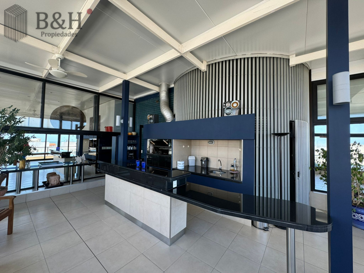 Apartamento ID.7377 - Apartamento en Venta de 3 Dormitorios en Punta del este , Puerto , Península , Edificio Portofino