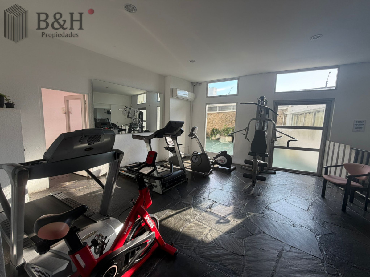 Apartamento ID.7433 - Apartamento en venta de 1 dormitorios en Punta del este , Península 