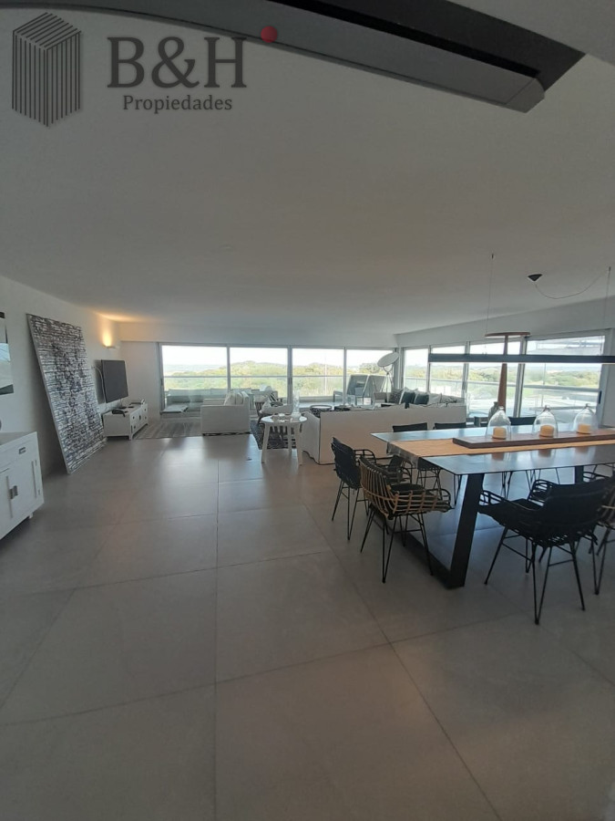 Brava - GoPunta - Portal Inmobiliario de Punta del Este - Maldonado