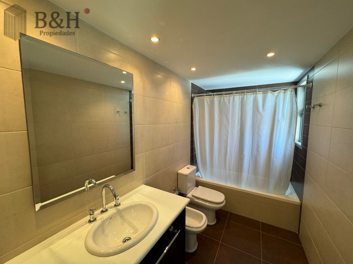 Apartamento ID.3653 - Brava, 3 dormitorios y dependencia