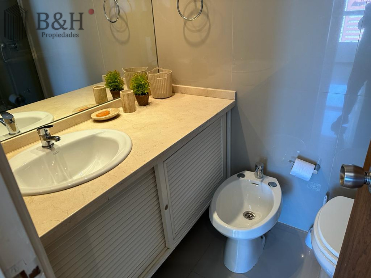 Apartamento ID.1010 - Apartamento 3 dormitorios, península. ALQUILER ANUAL