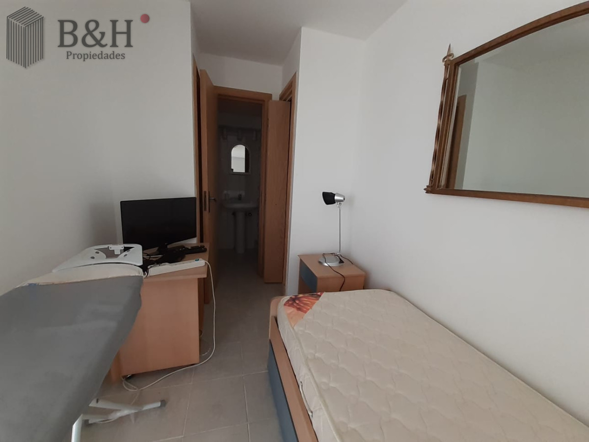 Apartamento ID.6755 - Apartamento en venta de 3 dormitorios en Punta del este , Playa brava , 