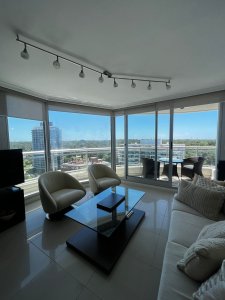 Apartamento en Roosevelt - Punta del Este