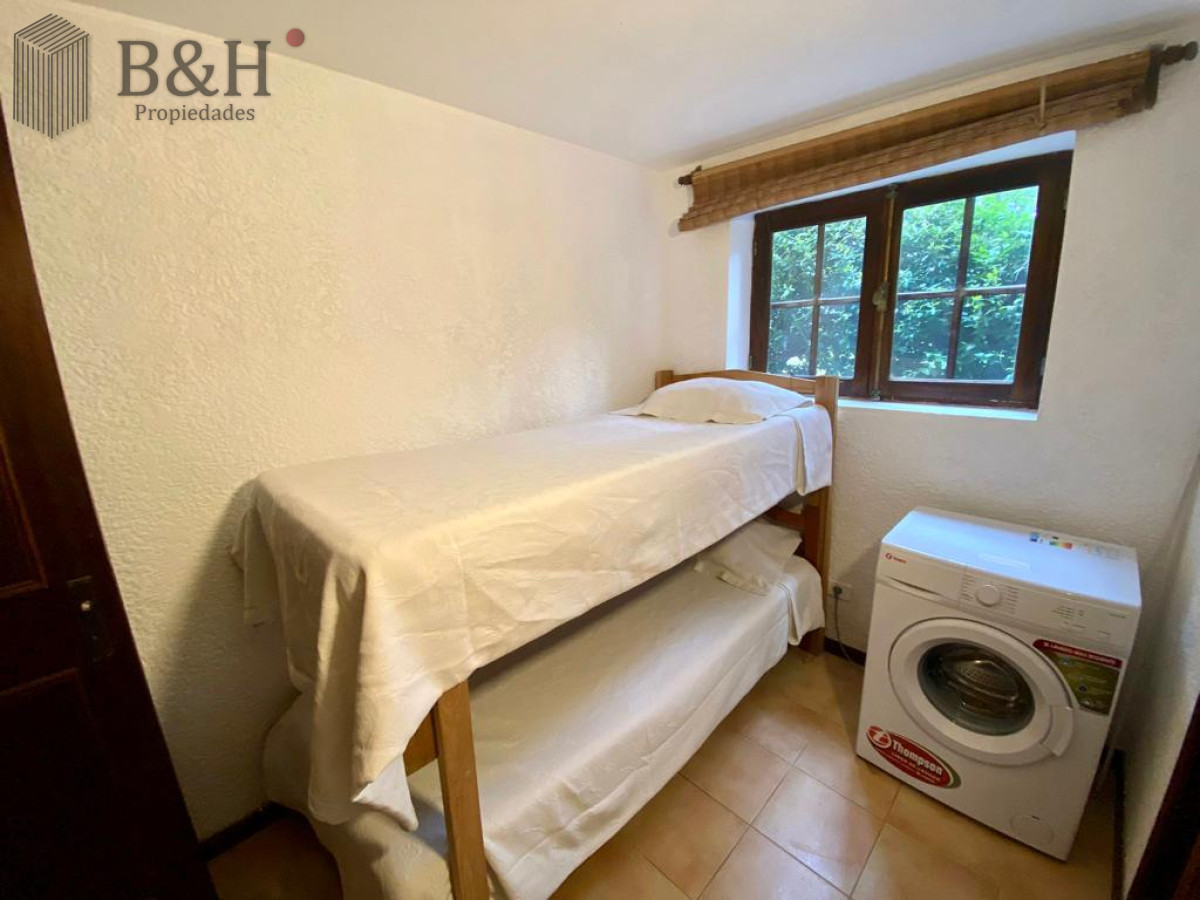 Casa ID.650 - ESPECTACULAR CASA EN LUGANO 5 DORMITORIOS 4 BAÑOS 