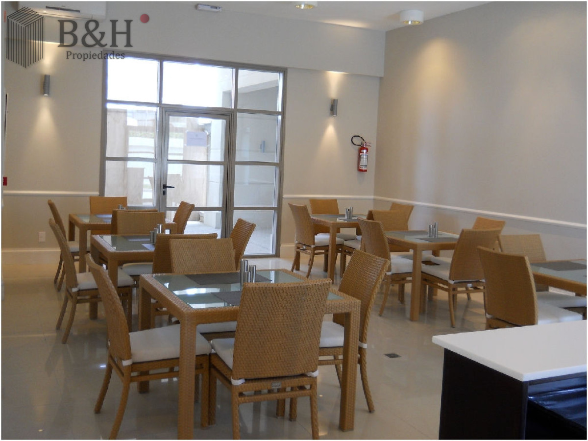 Apartamento ID.5978 - Apartamento en Alquiler de 3 Dormitorios en Punta del este , Playa Brava , Torre Imperiale 