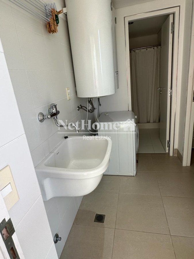 Apartamento ID.330 - Playa Brava Lujoso Apartamento 3 dormitorios con excelente vista al Océano