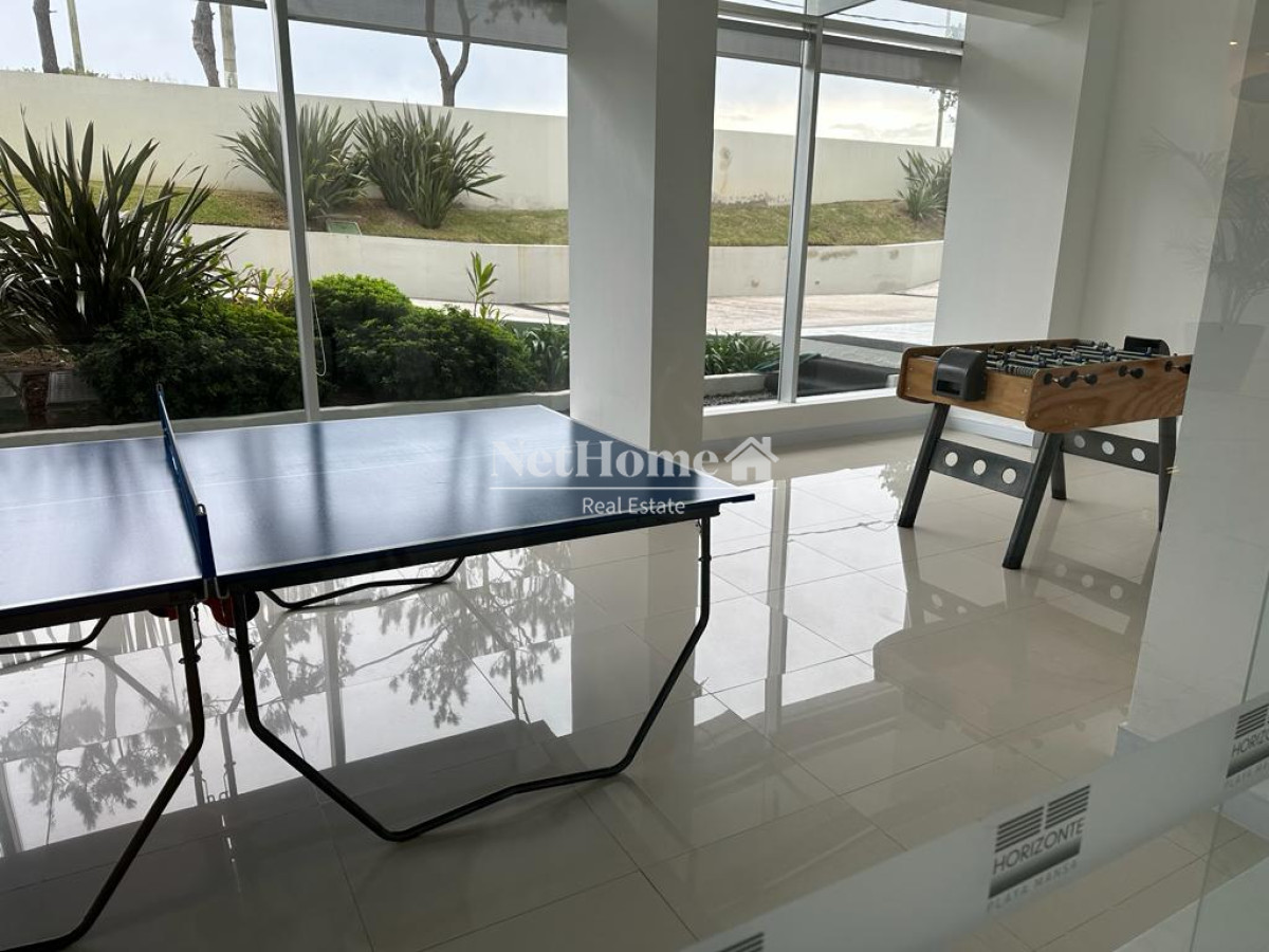 Apartamento ID.84 - Playa Mansa Apartamento 2 Dormitorios Frente al Mar 