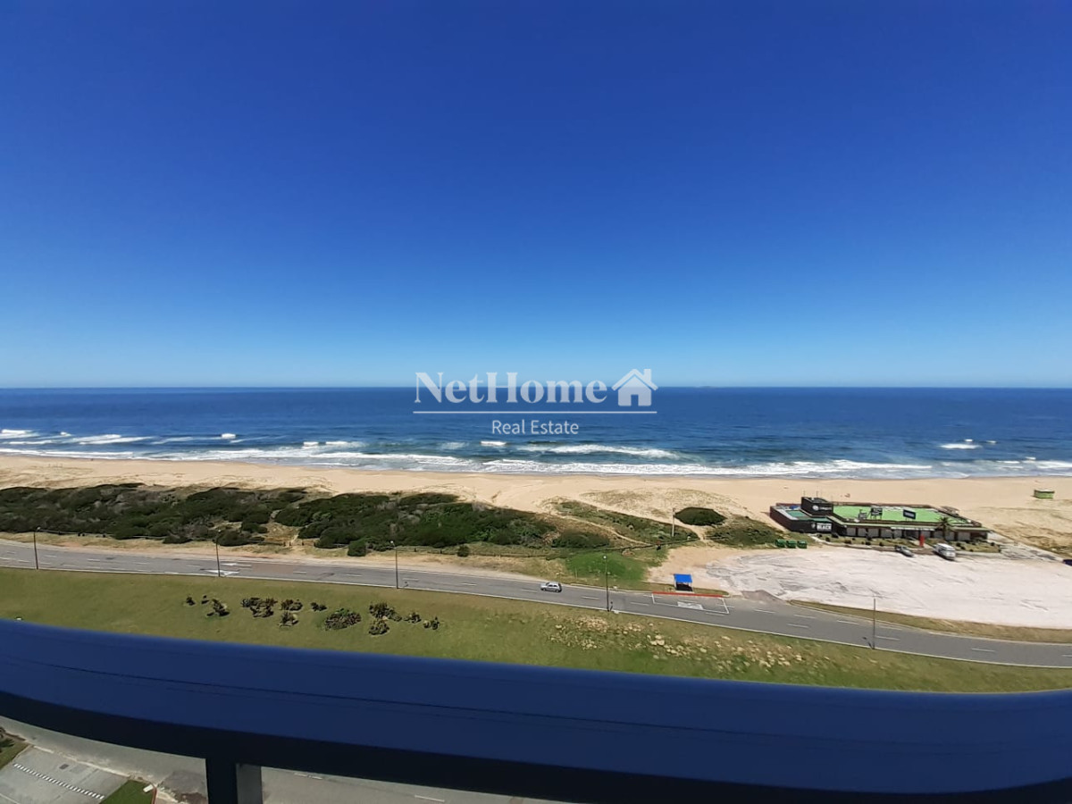 Apartamento ID.395 - Playa Brava Apartamento 2 Suites Vista al Océano.