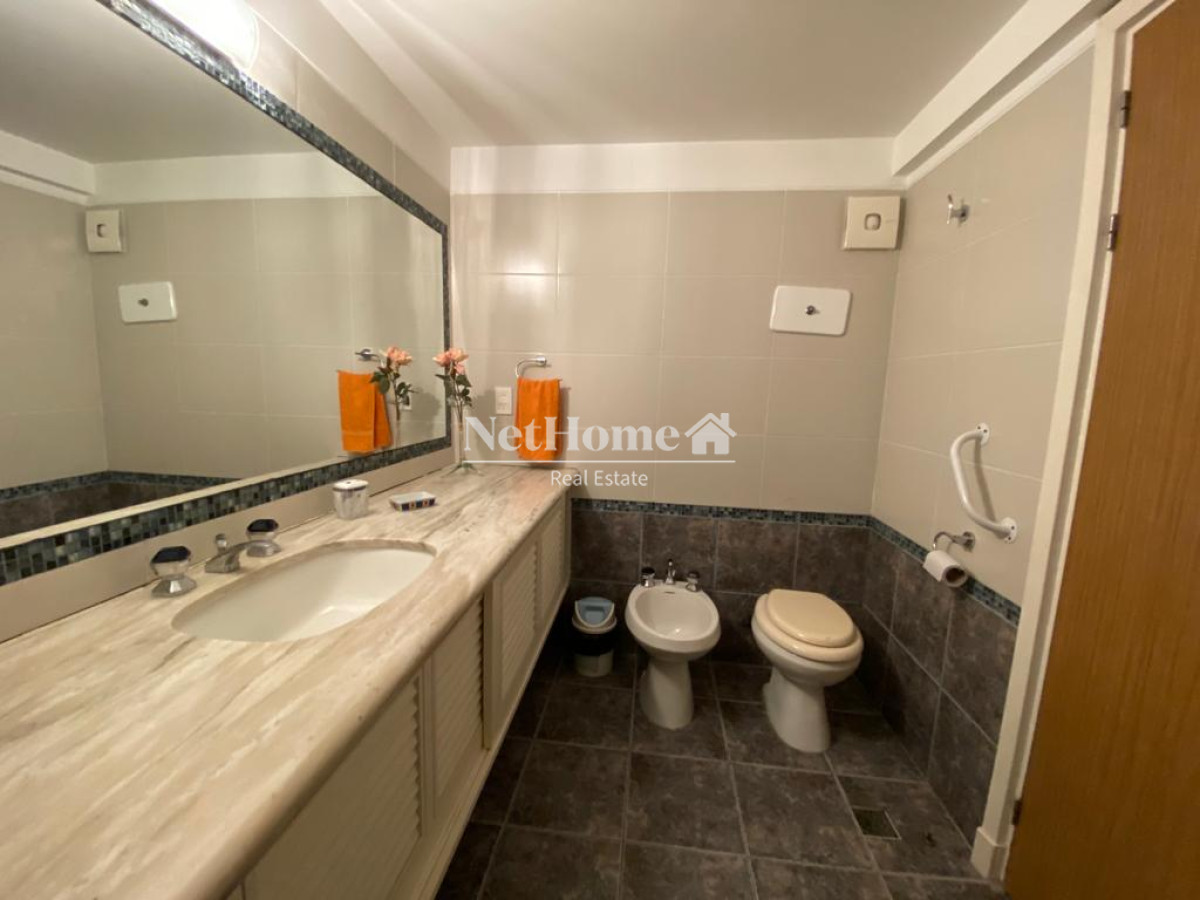 Apartamento ID.110 - Península Apartamento 3 Dormitorios Hermosa vista al Océano