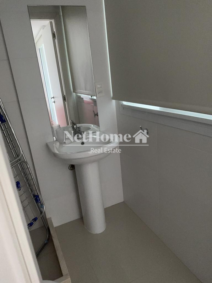 Apartamento ID.84 - Playa Mansa Apartamento 2 Dormitorios Frente al Mar 