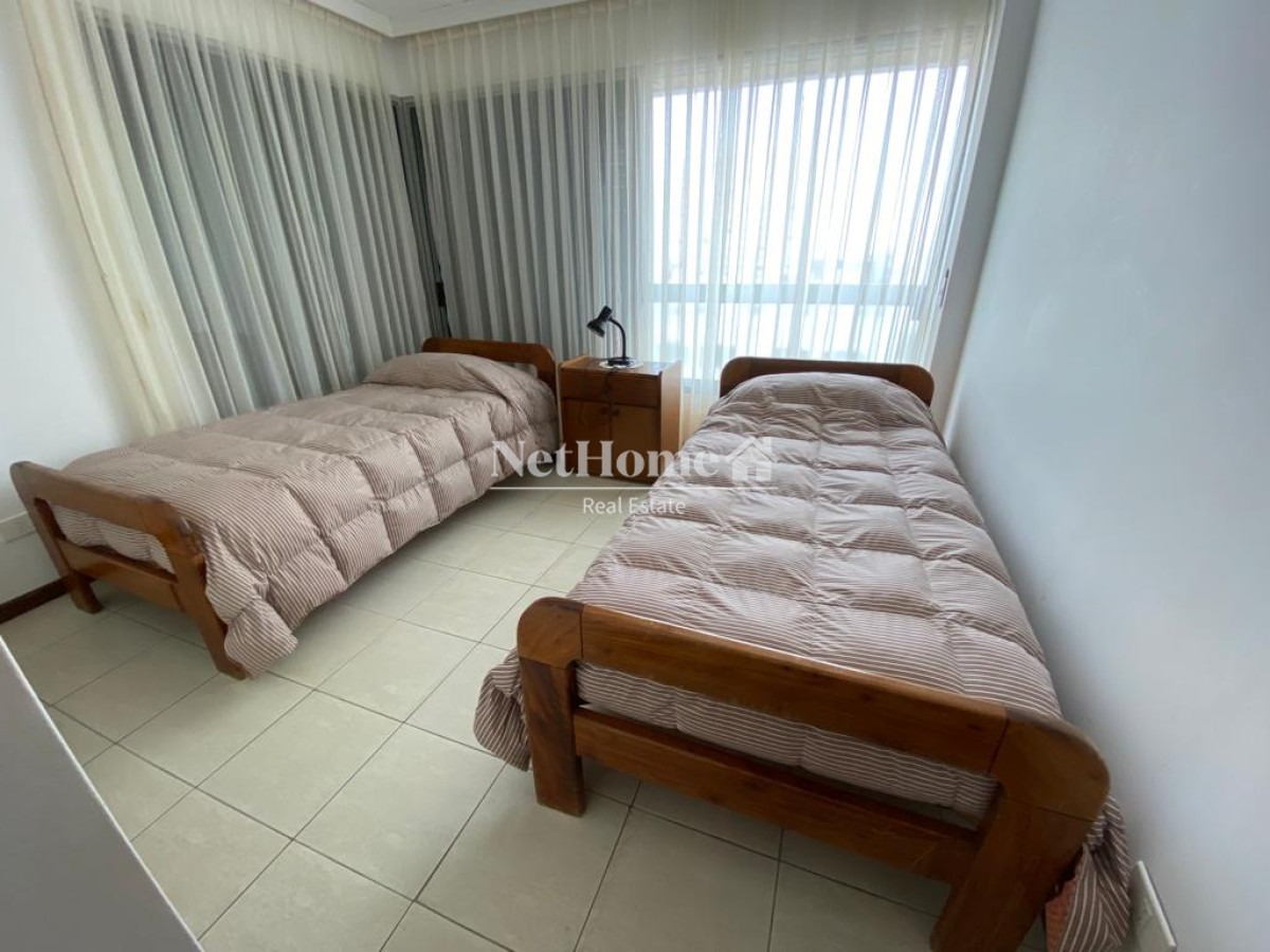 Apartamento ID.110 - Península Apartamento 3 Dormitorios Hermosa vista al Océano