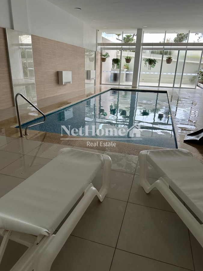 Apartamento ID.84 - Playa Mansa Apartamento 2 Dormitorios Frente al Mar 