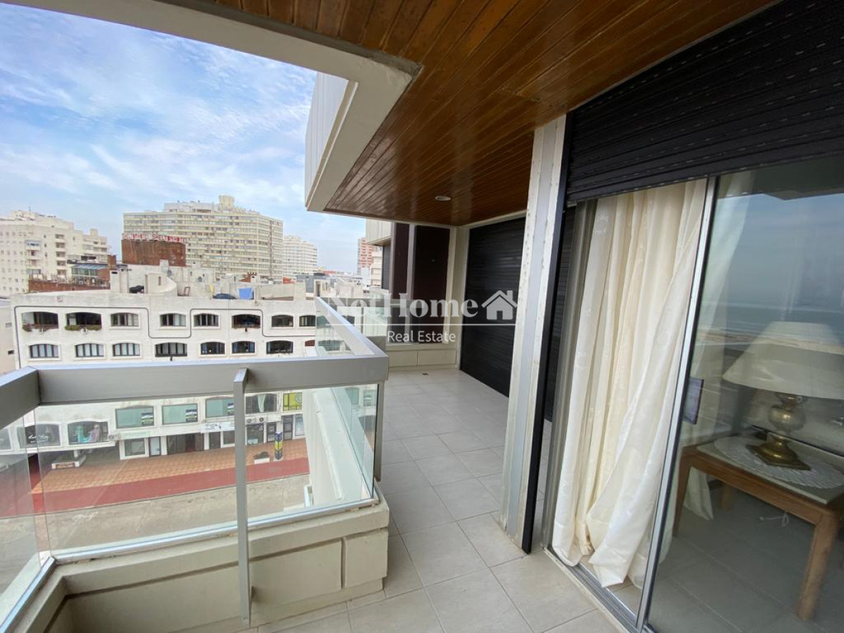 Apartamento ID.110 - Península Apartamento 3 Dormitorios Hermosa vista al Océano