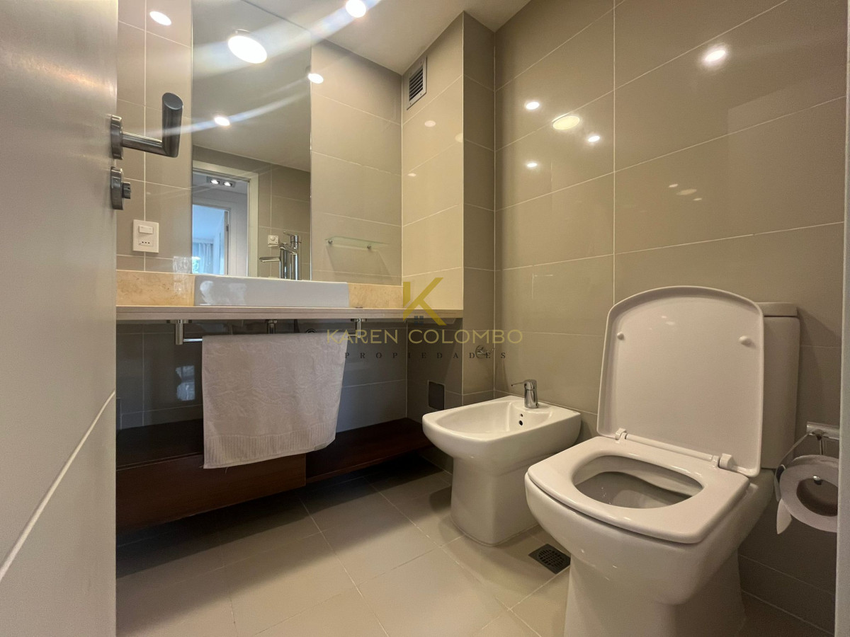 Apartamento ID.21096251 - Apartamento de 2 dormitorios en Edificio Be Punta , Punta del este , Playa Brava 