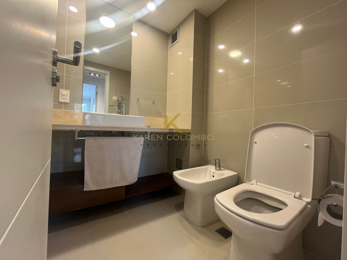 Apartamento ID.21096251 - Apartamento de 2 dormitorios en Edificio Be Punta , Punta del este , Playa Brava 