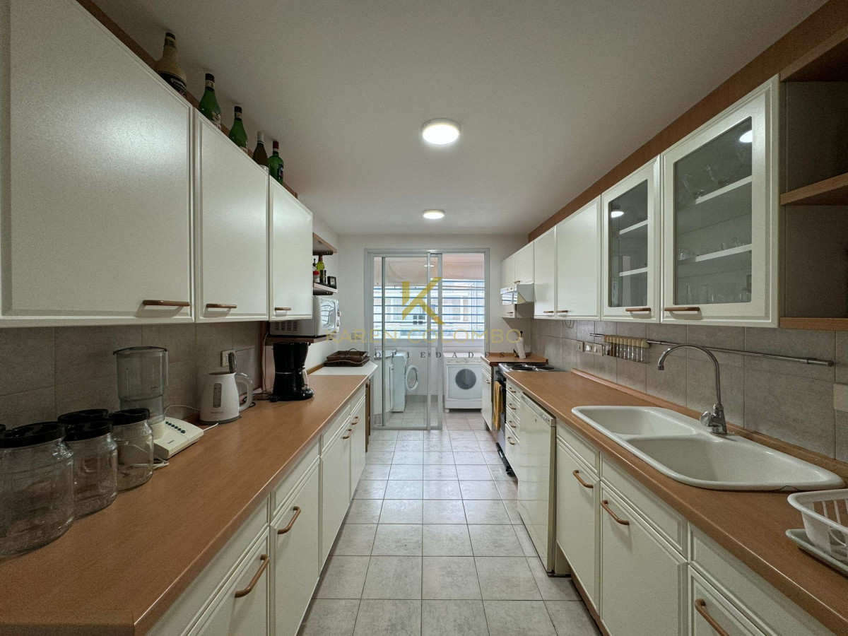 Apartamento ID.21094821 - Brava, 3 dormitorios y dependencia