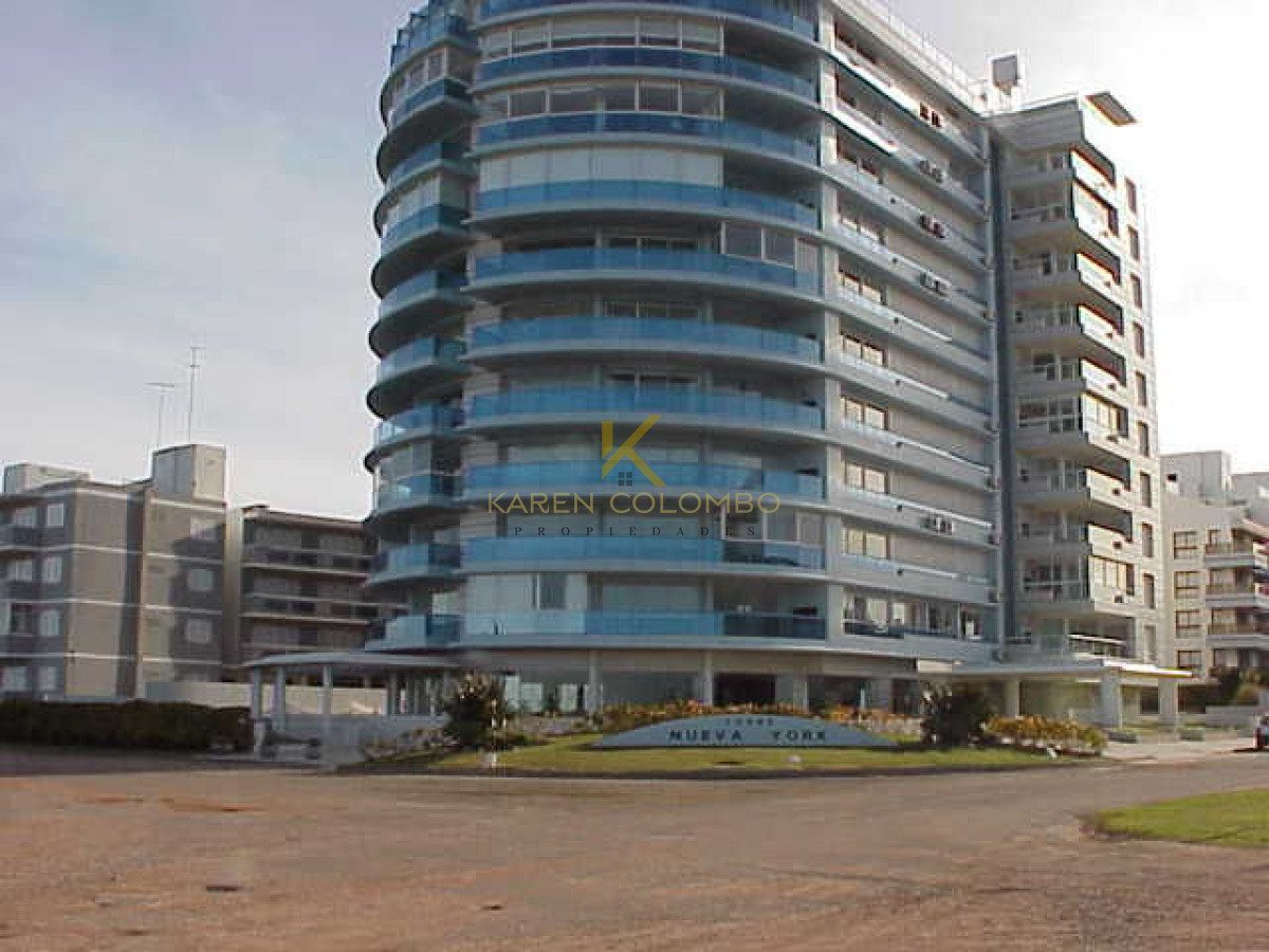 Apartamento ID.21094821 - Brava, 3 dormitorios y dependencia