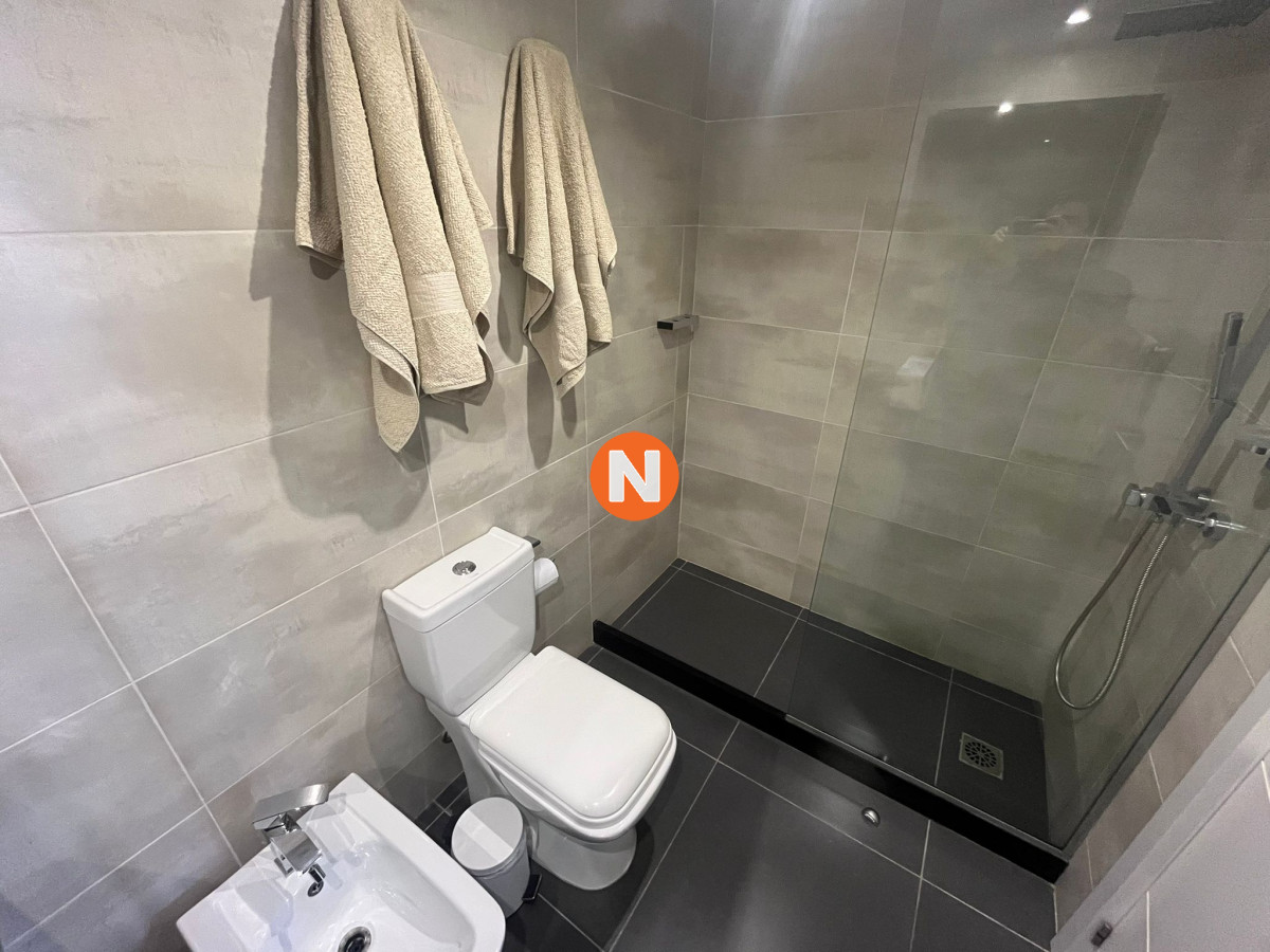 Apartamento Ref.225063 - Apartamento en Venta de 2 dormitorios en Punta del este , Península , Gorlero 