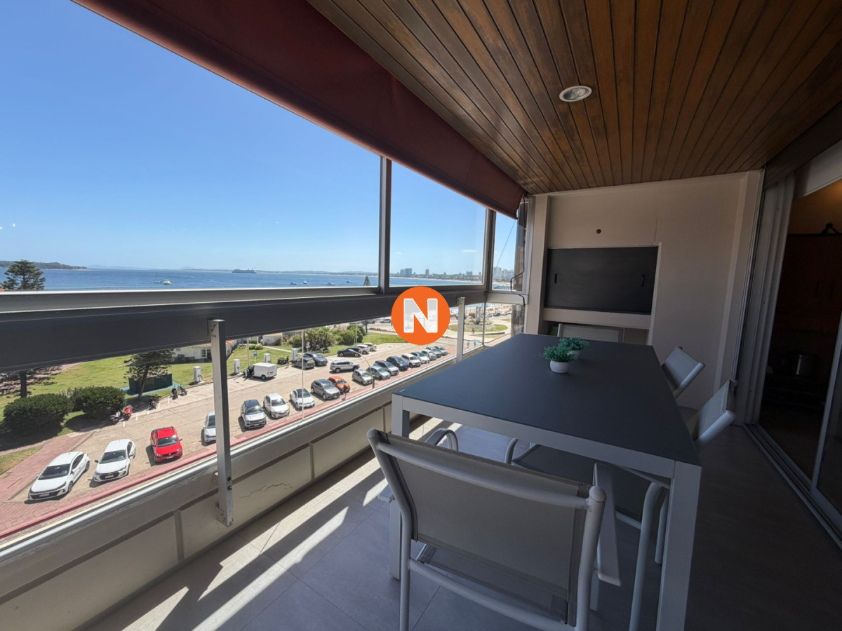 Apartamento Ref.225406 - Apartamento en Venta de 3 dormitorio en Punta del este . Playa mansa , Parada 1 