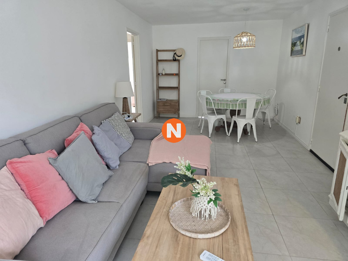 Apartamento Ref.224800 - Peninsula a metros del mar