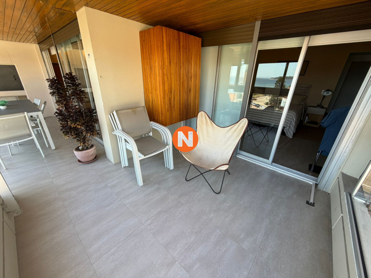 Apartamento Ref.225406 - Apartamento en Venta de 3 dormitorio en Punta del este . Playa mansa , Parada 1 