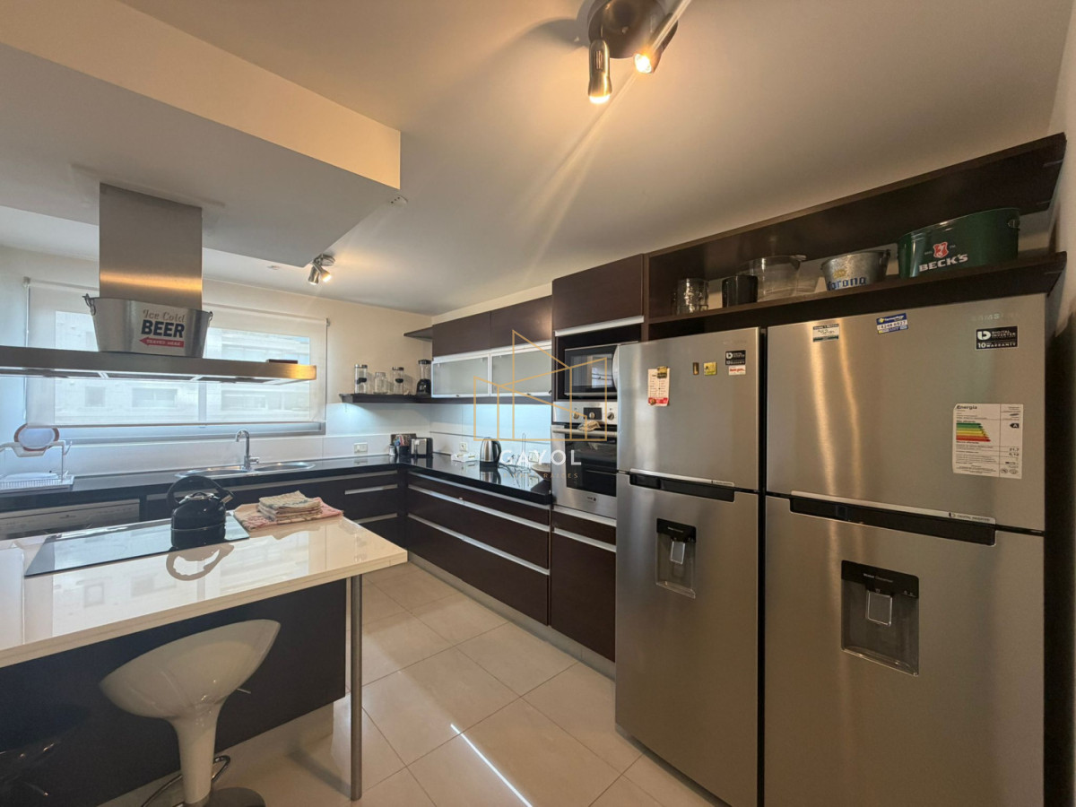 Apartamento ID.1310 - Apartamento en venta de 4 dormitorios en Punta del este , Imperiale 