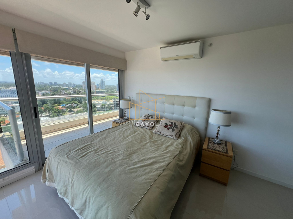 Apartamento ID.1254 - Apartamento en venta de 2 dormitorios en Playa brava , Punta del este 