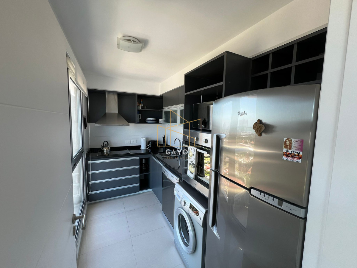 Apartamento ID.1254 - Apartamento en venta de 2 dormitorios en Playa brava , Punta del este 