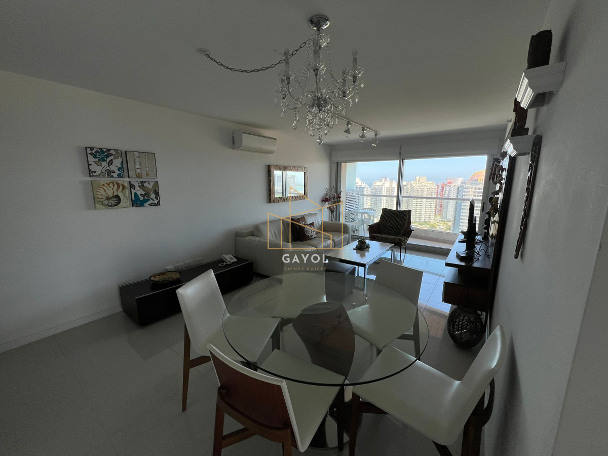 Apartamento ID.1254 - Apartamento en venta de 2 dormitorios en Playa brava , Punta del este 