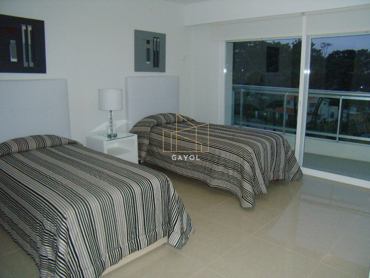 Apartamento ID.483 - Apartamento en Mansa, 3 dormitorios *