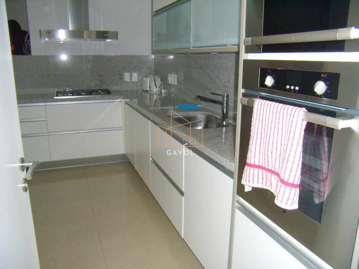 Apartamento ID.483 - Apartamento en Mansa, 3 dormitorios *