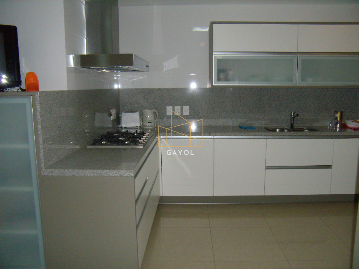 Apartamento ID.483 - Apartamento en Mansa, 3 dormitorios *