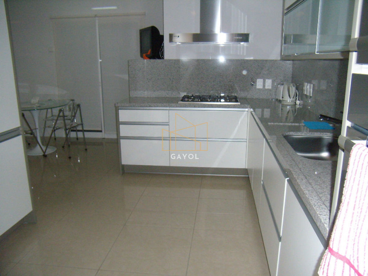 Apartamento ID.483 - Apartamento en Mansa, 3 dormitorios *