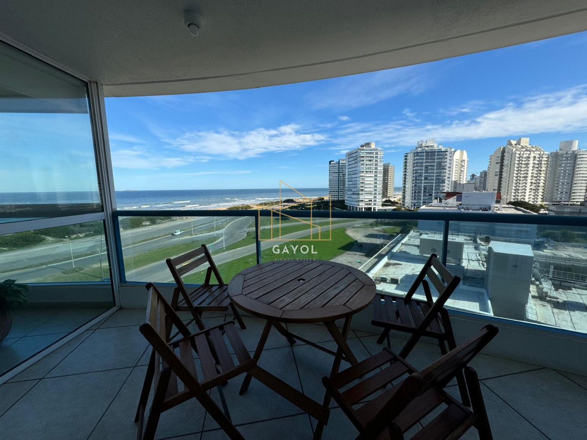 Apartamento ID.1072 - Apartamento en Venta de 3 dormitorios en Punta del este , Playa Brava , Torre Nueva York , Vista al mar 