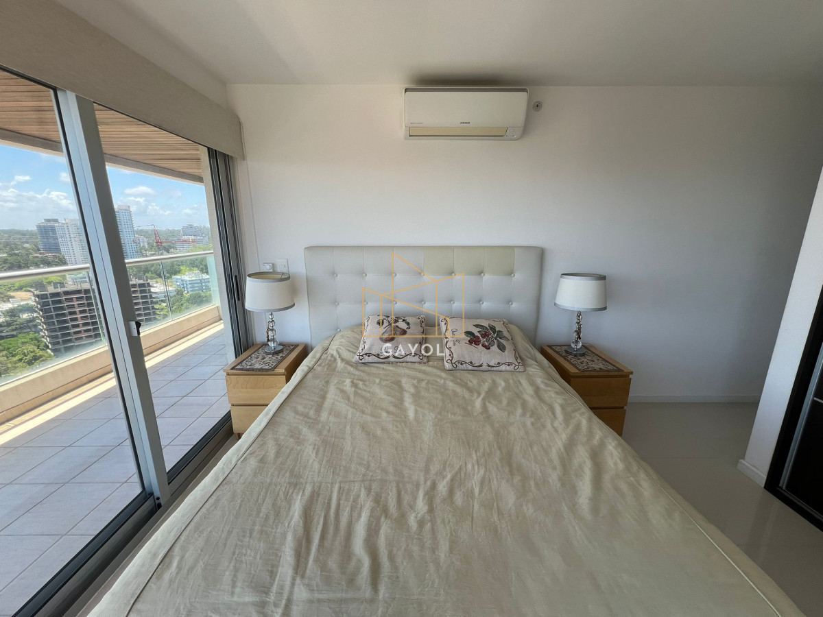 Apartamento ID.1254 - Apartamento en venta de 2 dormitorios en Playa brava , Punta del este 