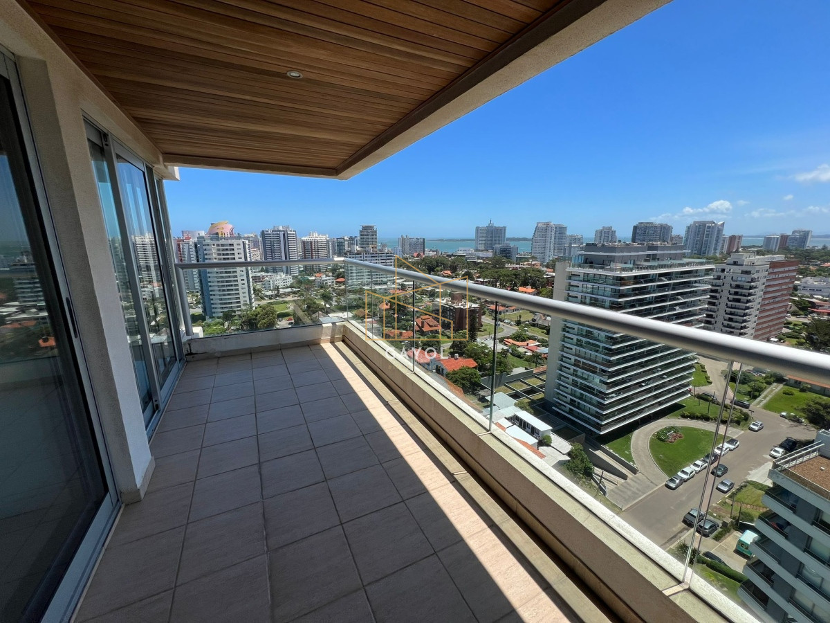 Apartamento ID.1254 - Apartamento en venta de 2 dormitorios en Playa brava , Punta del este 