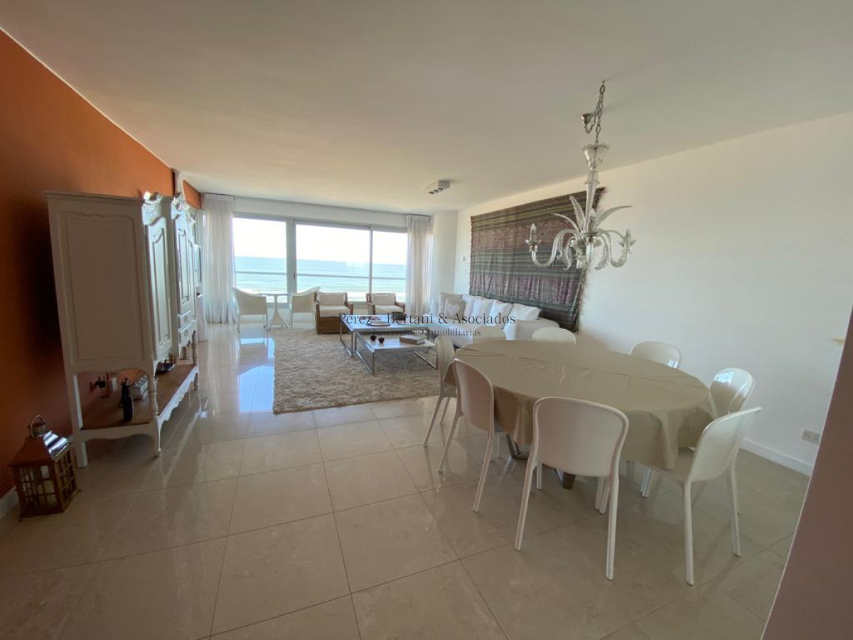 Apartamento ID.812 - Alta gama en playa brava 