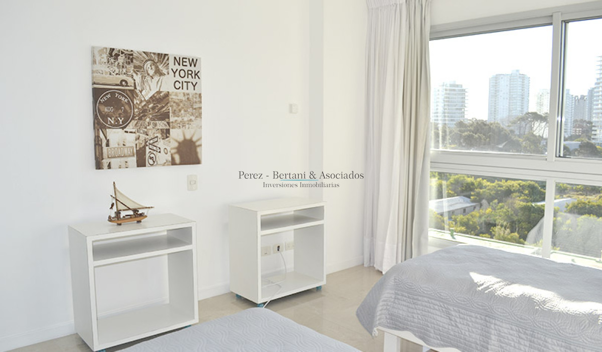 Apartamento ID.812 - Alta gama en playa brava 