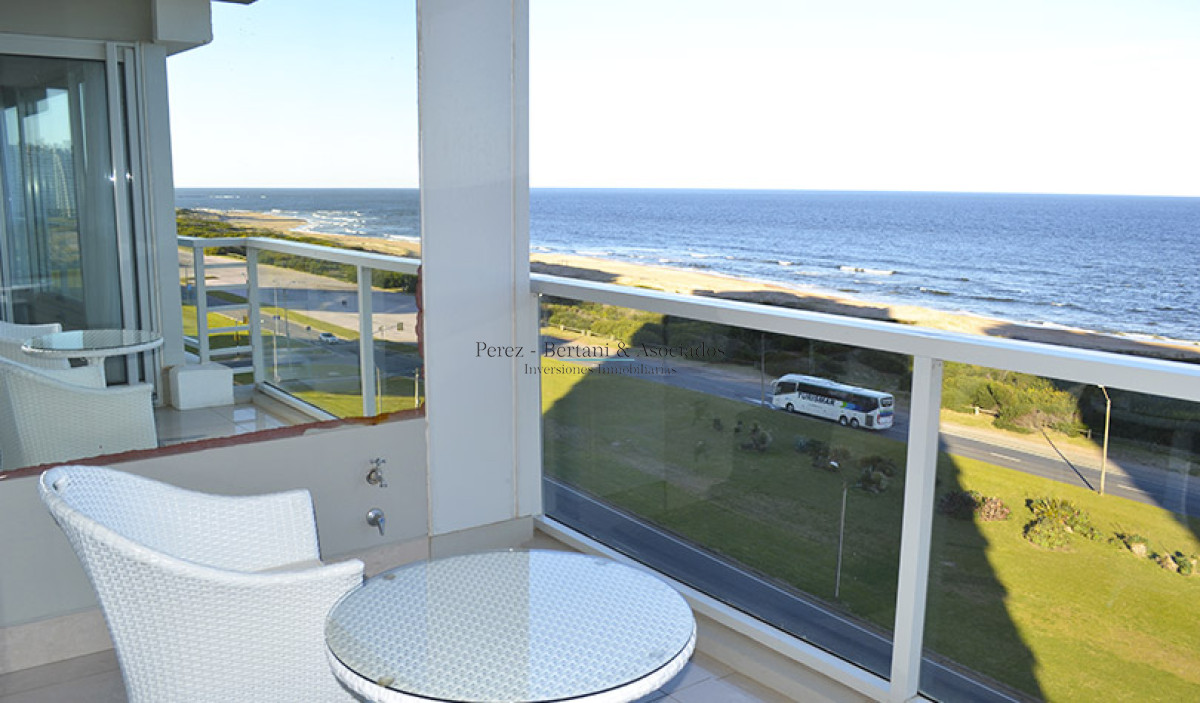 Apartamento ID.812 - Alta gama en playa brava 