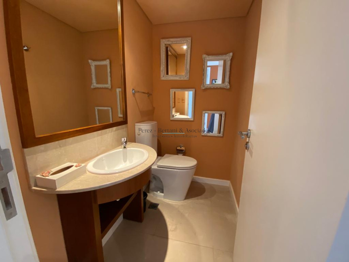Apartamento ID.812 - Alta gama en playa brava 