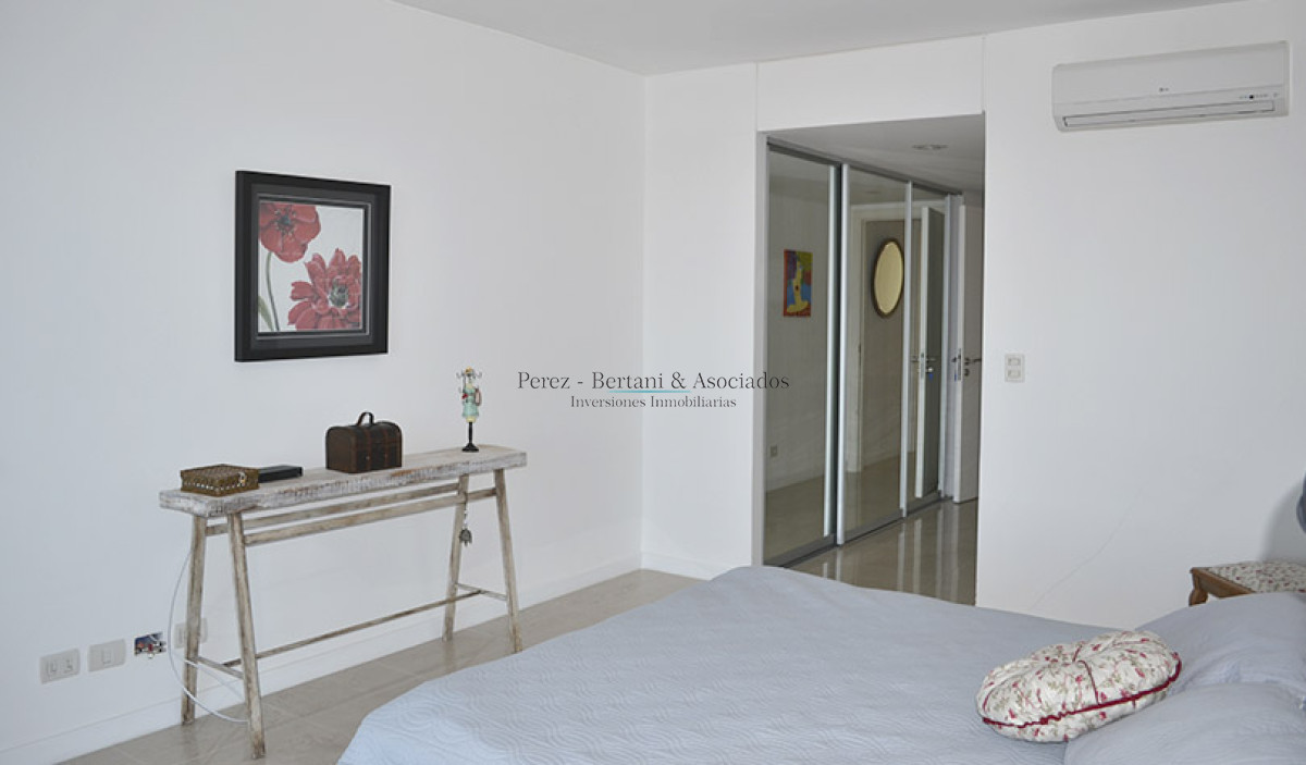 Apartamento ID.812 - Alta gama en playa brava 